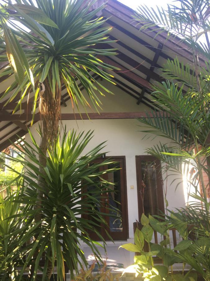 Puring Bungalows Gili Air Dış mekan fotoğraf